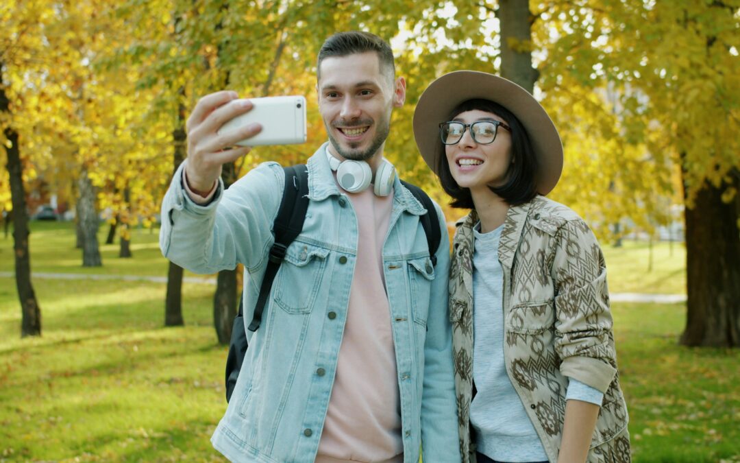 A força descentralizada da Creator Economy: creators de cidades pequenas avançam no mercado de influência